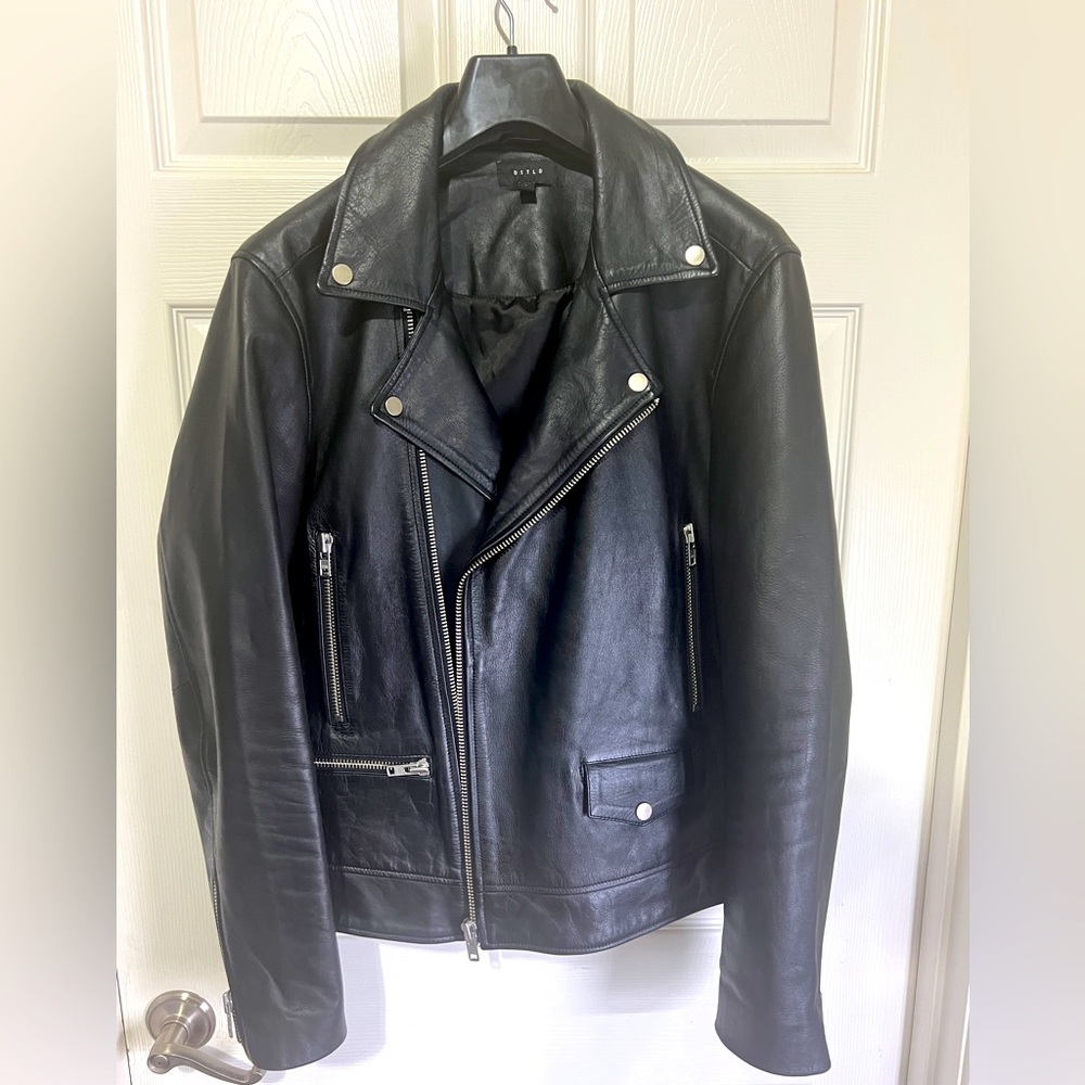 DSTLD 100% Real Leather Biker jacket. Size Large. Great condition